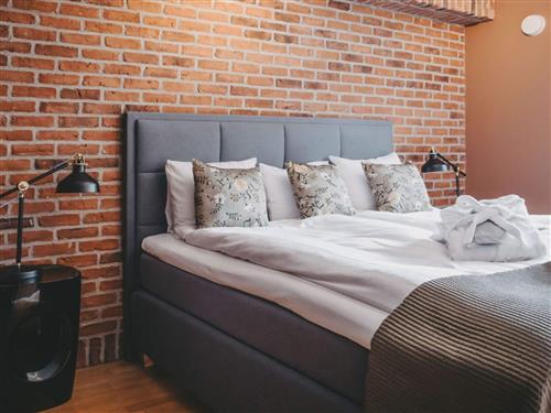  - 2 Personen -  - Gamla Lillhagsvägen - Göteborg - 42249 - Hisings Backa