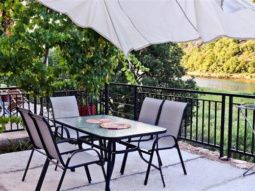 Holiday apartment - 4 persons -  - Ivane Brlic Mazuranic - Zadar - Obrovac - 23450 - Obrovac