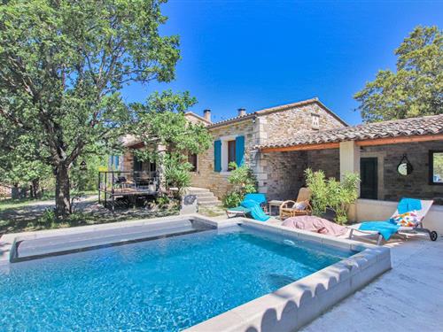 Holiday home - 6 persons -  - Chemin des Plaines Nord - 26770 - La Roche St Secret