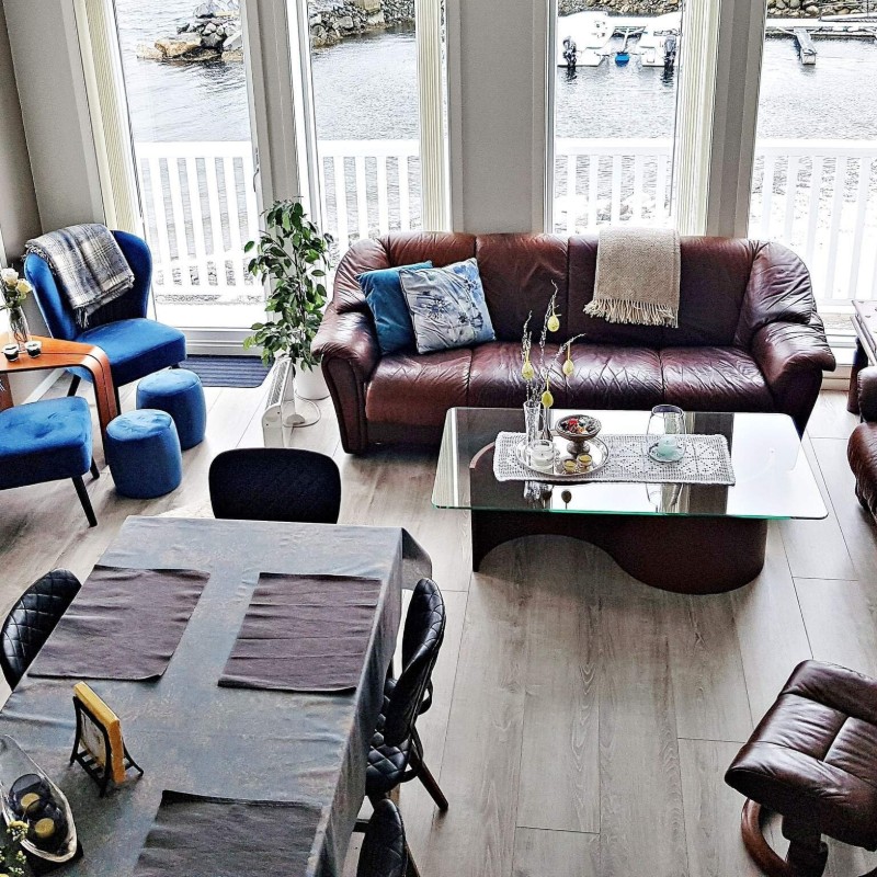  - 10 personer -  - Hellandshamna - Haram - 6270 - Møre And Romsdal
