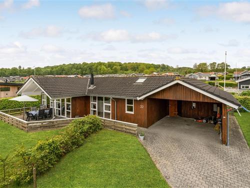 Sommerhus - 10 personer -  - Havremarken - Grønninghoved - 6093 - Sjølund