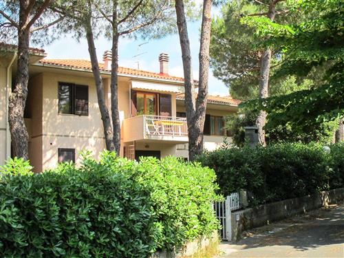 Holiday Home/Apartment - 6 persons -  - Castiglioncello - 57012