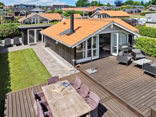 Sommerhus - 4 personer -  - Oluf Ravns Vej - Binderup - 6091 - Bjert
