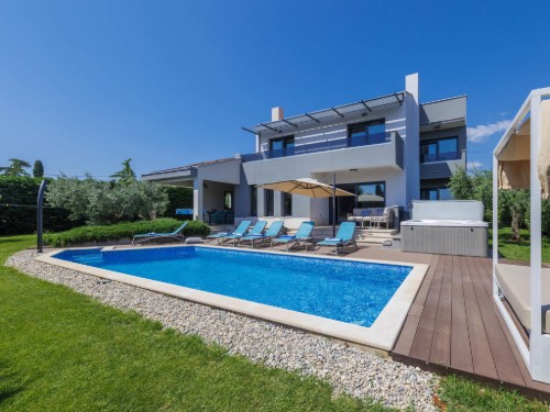 Ferienhaus - 8 Personen -  - 52465 - Porec/Tar