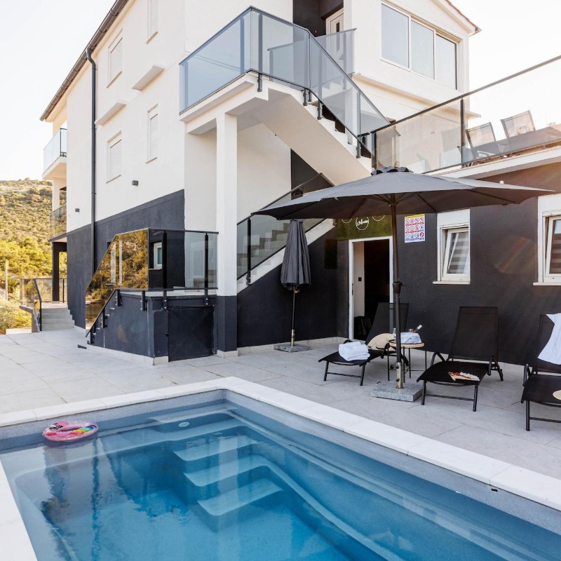Villa - 9 personer -  - 22203 - Šibenik-Knin County