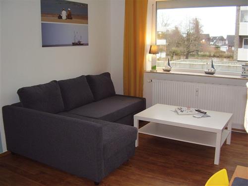 Holiday Home/Apartment - 5 persons -  - Vormann-Stuhr-Weg 27 Wohnung und Parkplatz - 26553 - Dornum / Dornumersiel