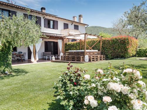 Sommerhus - 5 personer -  - Vocabolo San Valentino - 06056 - Massa Martana