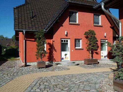 Fritidsbolig - 4 personer -  - 18374 - Zingst