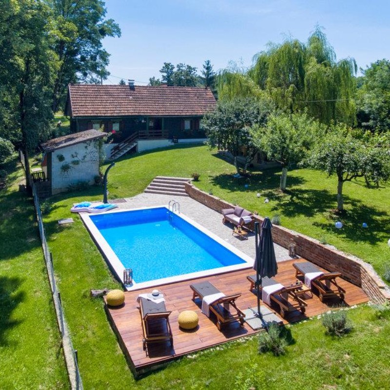 Sommerhus - 5 personer -  - Bziki - Zagreb-Kupljenovo - 10295 - Kupljenovo