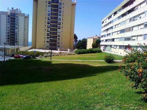 Holiday Home/Apartment - 5 persons -  - Rua Marcela Pires Messias 5 c/v dt - 2770-117 - Paço De Arcos