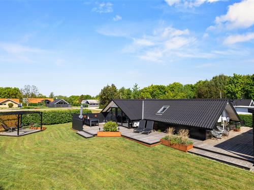 Sommerhus - 5 personer -  - Horsfold - Bork Havn - 6893 - Hemmet Strand