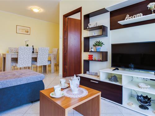 Holiday Home/Apartment - 4 persons -  - Radmani - Porec-Radmani - 52240 - Porec