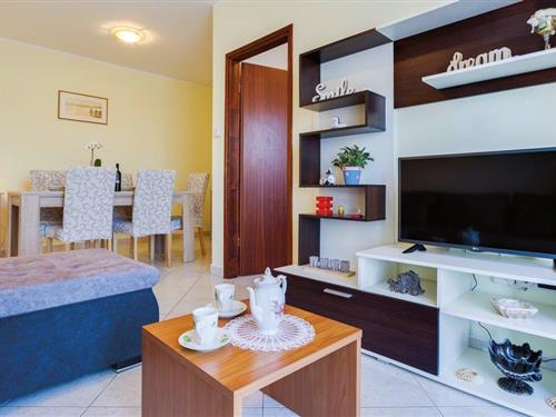 Holiday apartment - 4 persons -  - Radmani - Porec-Radmani - 52240 - Porec