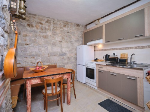 Ferieleilighet - 3 personer -  - 21000 - Dragovode