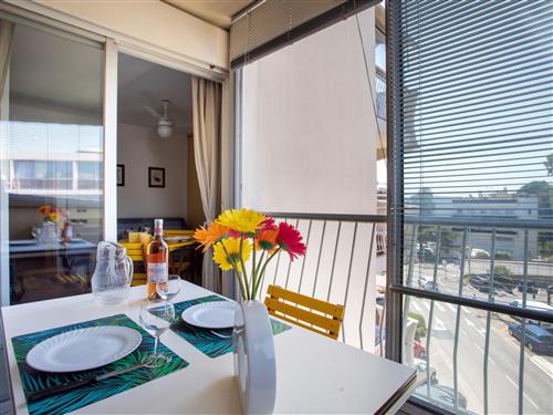 Holiday apartment - 4 persons -  - Saint Laurent Du Var - 06700