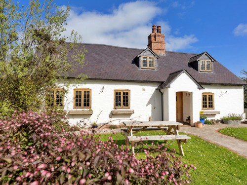 Hytte - 6 personer -  - LL17 0DY - St Asaph