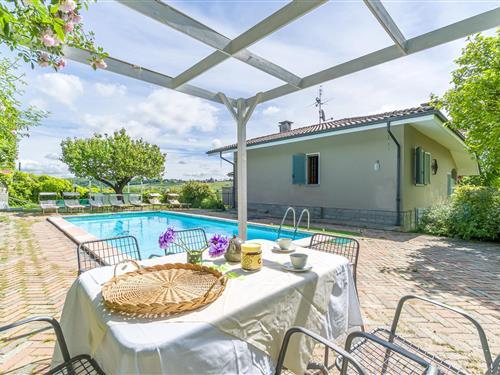 Holiday Home/Apartment - 10 persons -  - Regione Goretta - Nizza Monferrato - 14041 - Agliano Terme (At)