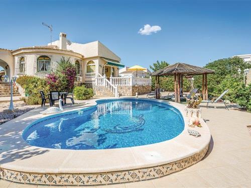 Feriehus - 4 personer -  - C/Breten - 03184 - Torrevieja