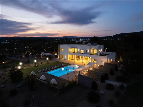 Feriehus - 14 personer -  - Roca Llisa - 07819