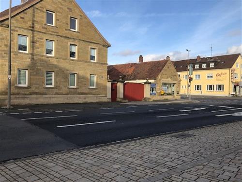 Ferienhaus - 4 Personen -  - Ernst-Sachs-Straße - 97424 - Schweinfurt