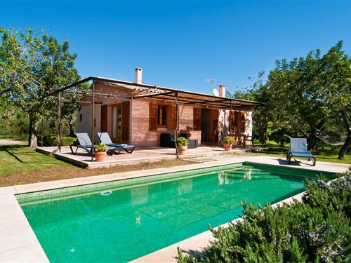 Ferienhaus - 5 Personen -  - Diseminado Poligono - Garriga Nova, Sant Llorenc - 07530 - Sant Llorenc