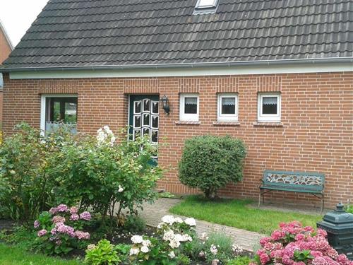 Sommerhus - 4 personer -  - Torumer Weg - 26844 - Pogum