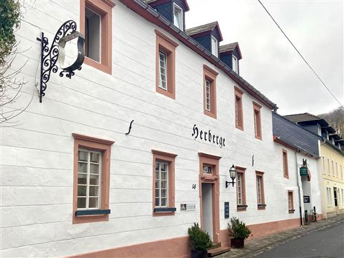 Ferielejlighed - 8 personer -  - Ahrstraße - 53945 - Blankenheim