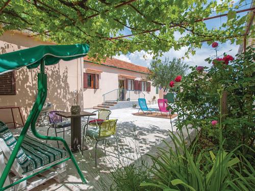 Sommerhus - 4 personer -  - Lace - Sibenik-Dubravice - 22222 - Dubravice-Skradin