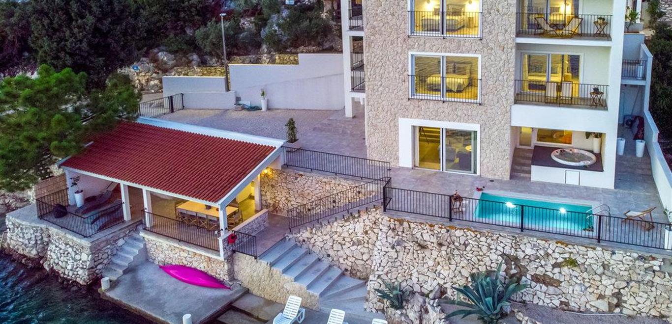 Emne nr.: 133-CDR515