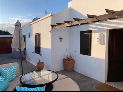 Holiday Home/Apartment - 8 persons -  - Calle Vesubio A12B, Montana Vista - 35580 - Playa Blanca