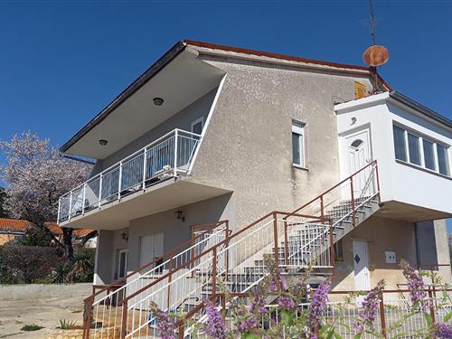 Holiday Home/Apartment - 6 persons -  - Benciceva ulica - 52100 - Pula