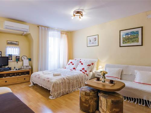 Ferienhaus - 3 Personen -  - Riccarda Daveggie - 52210 - Rovinj