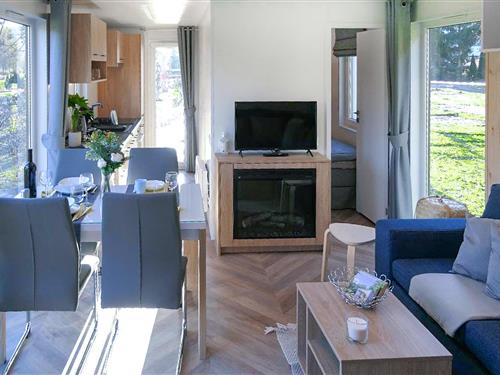 Holiday Home/Apartment - 6 persons -  - Austraße 40 Haus - Riedenburg Im Altmühltal - 93339 - Riedenburg