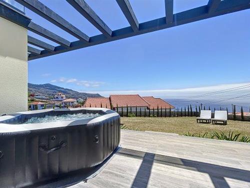 Sommerhus - 12 personer -  - 9370-225 - Estreito Calheta