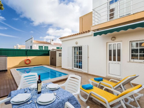 Holiday home - 6 persons -  - 8365-204 - Pêra