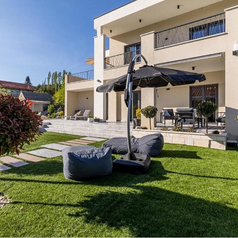 Sommerhus - 8 personer -  - Donji Muc - Split - Donji Muc - 21203 - Drnis