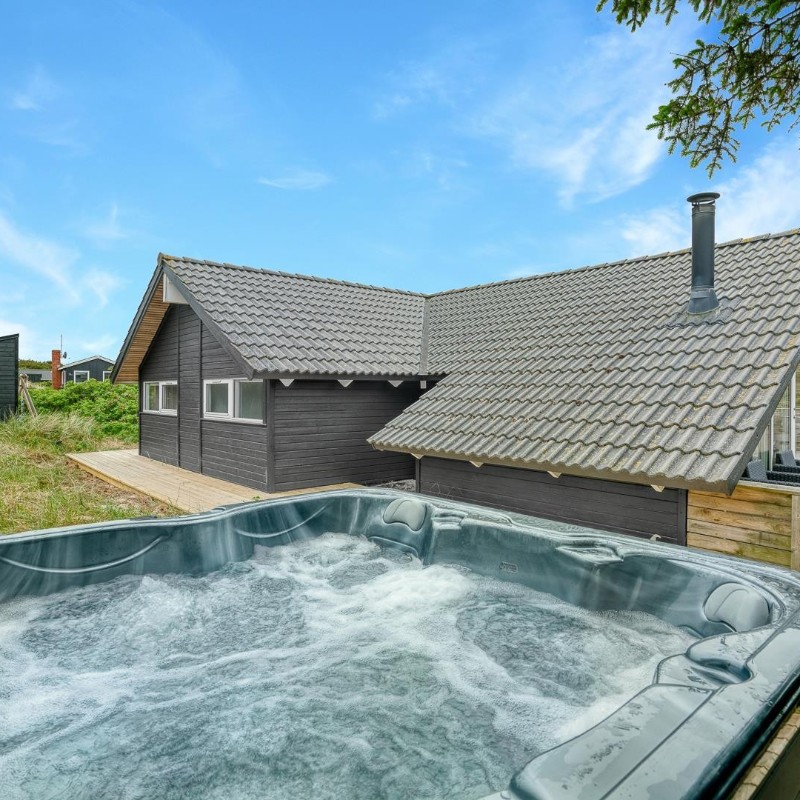 Sommerhus - 6 personer -  - Hjelmevej - 6854 - Henne Strand