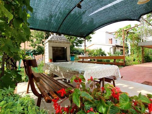 Holiday Home/Apartment - 4 persons -  - Pulska - 52440 - Porec