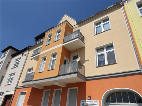 Holiday Home/Apartment - 4 persons -  - Junkersstr.11 - 06847 - Dessau