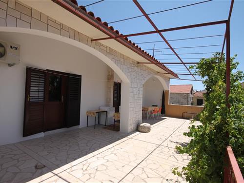 Feriehus / leilighet - 6 personer -  - Baška Voda - 21320 - Baška Voda