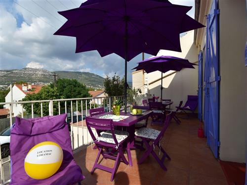 Holiday home - 7 persons -  - Toulon - 83000