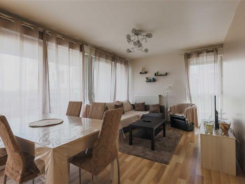 Holiday apartment - 6 persons -  - 93400 - Saint-Ouen-Sur-Seine