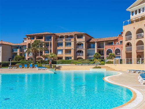 Holiday apartment - 6 persons -  - Six Fours La Coudoulière - 83140