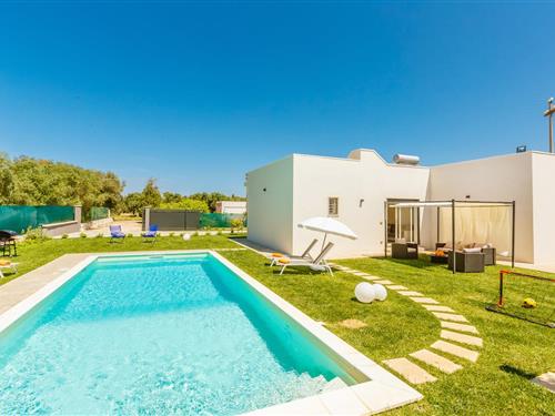 Sommerhus - 8 personer -  - Contrada Medico - 72019 - San Vito Dei Normanni