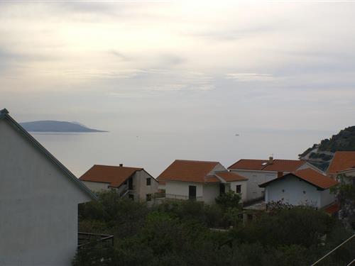 Holiday Home/Apartment - 4 persons -  - Podaca - 21335 - Podaca