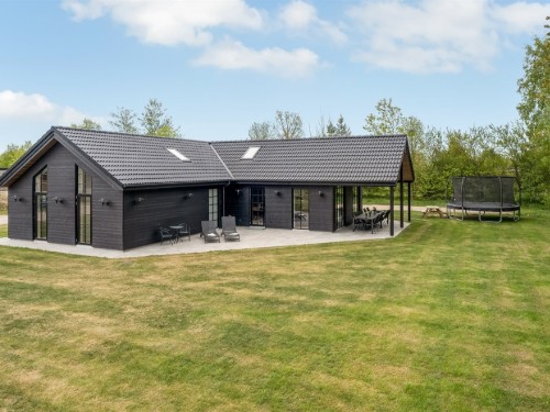 Sommerhus - 10 personer -  - Dyrehaven - Øster Hurup - 9560 - Hadsund