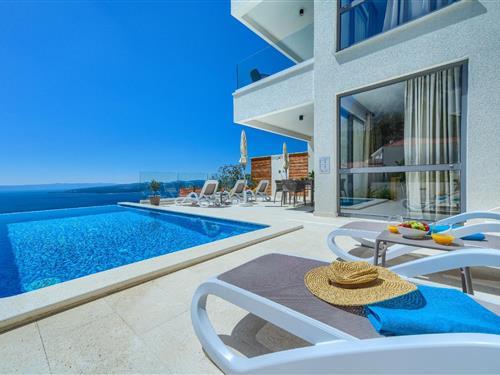 Holiday home - 8 persons -  - Bast - 21320 - Baska Voda