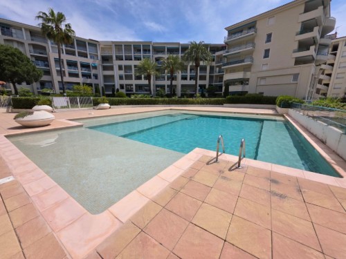 Holiday apartment - 4 persons -  - 06160 - Juan Les Pins
