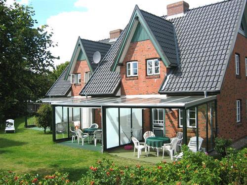 Holiday Home/Apartment - 6 persons -  - Strandstraße - 25938 - Wyk Auf Föhr