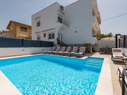 Ferienhaus - 8 Personen -  - Ulica Antuna Mihanovica - 23000 - Zadar